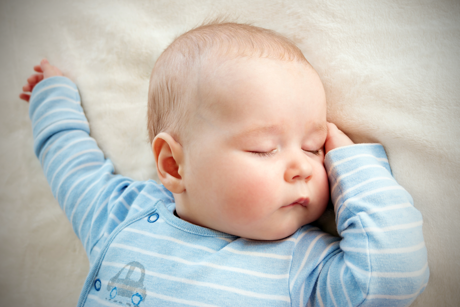 Как уложить спать двухмесячного ребенка