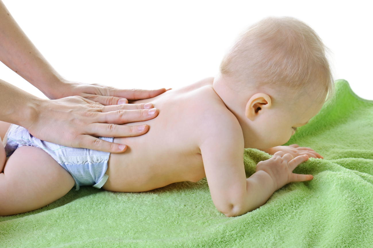 Развитие ребенка в 7 месяцев: нормы и рекомендации