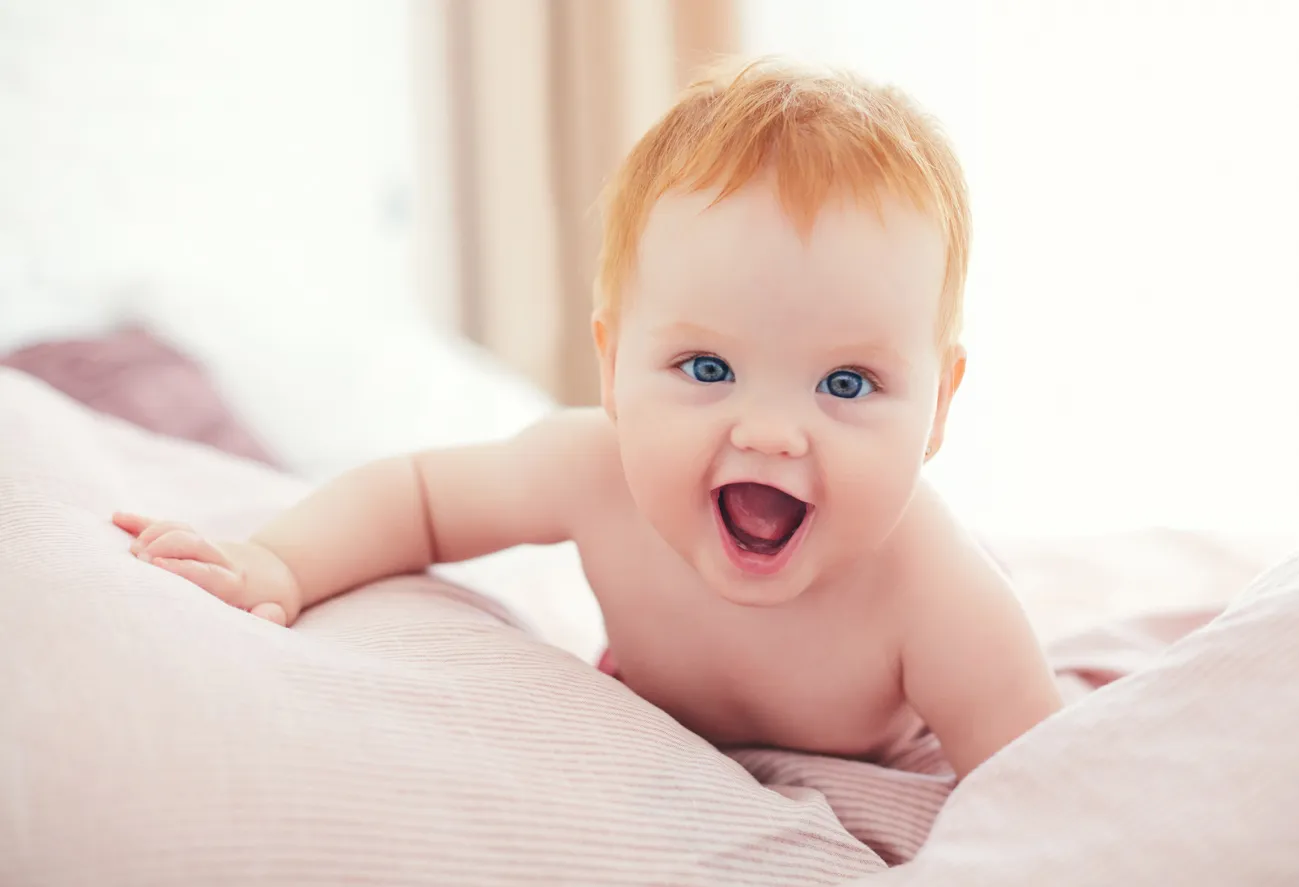 Развитие ребенка в 6 месяцев: нормы и рекомендации